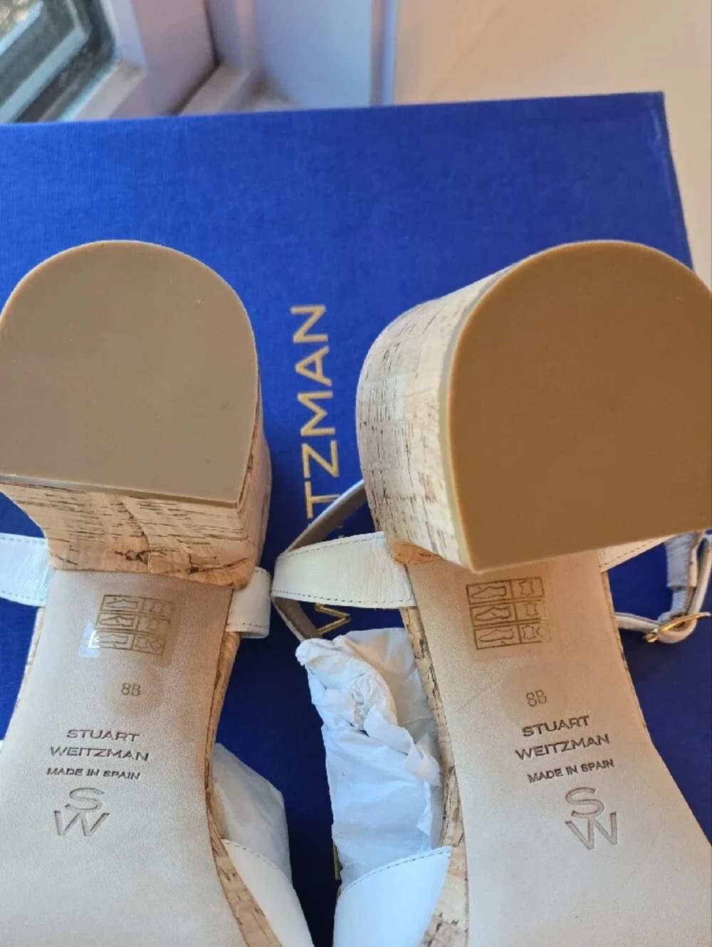 Stuart Weitzman 